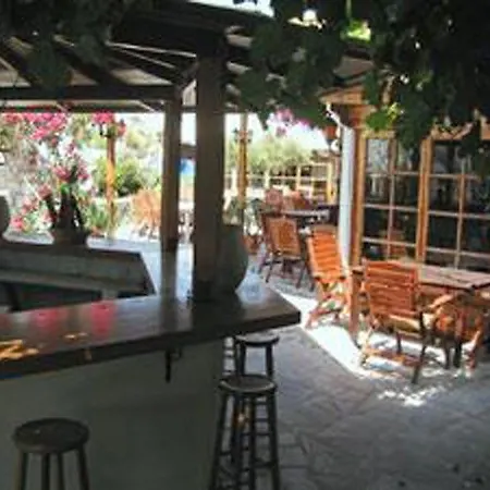 Vanilla 2* Ornos (Mykonos)